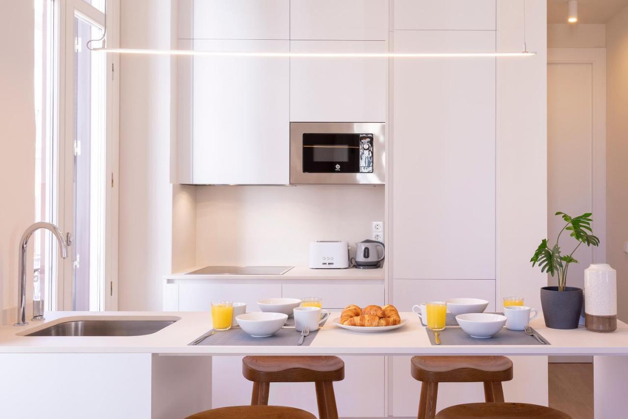 Apartamentos Thyssen Cisneros By Rent Me Málaga Kültér fotó