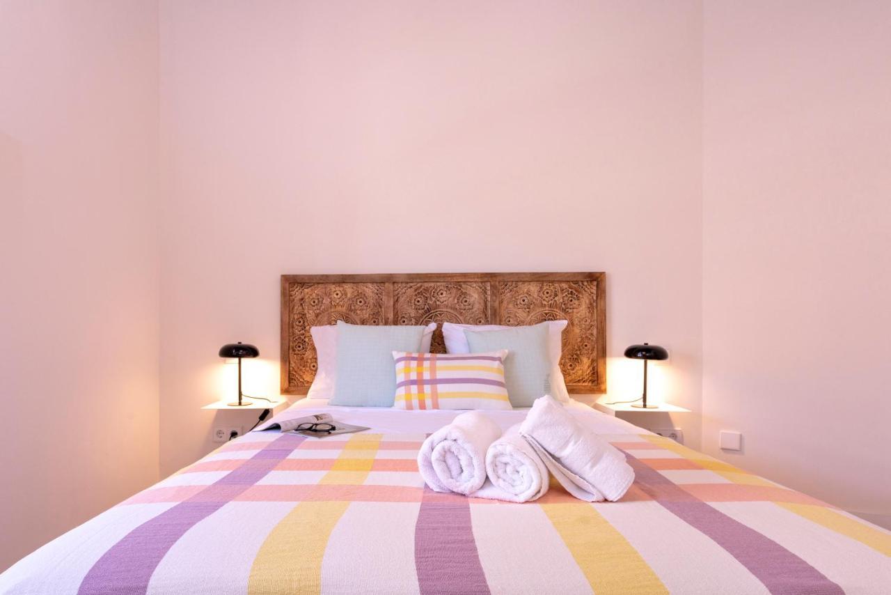 Apartamentos Thyssen Cisneros By Rent Me Málaga Kültér fotó